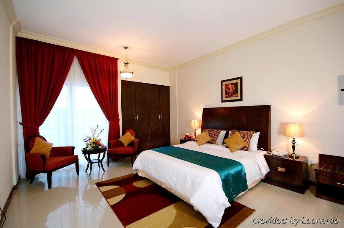 Golden Square Hotel Apartments Dubai Eksteriør bilde