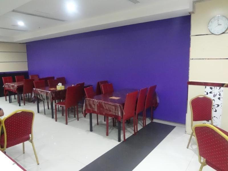 Golden Square Hotel Apartments Dubai Eksteriør bilde