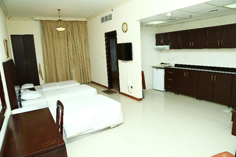 Golden Square Hotel Apartments Dubai Eksteriør bilde